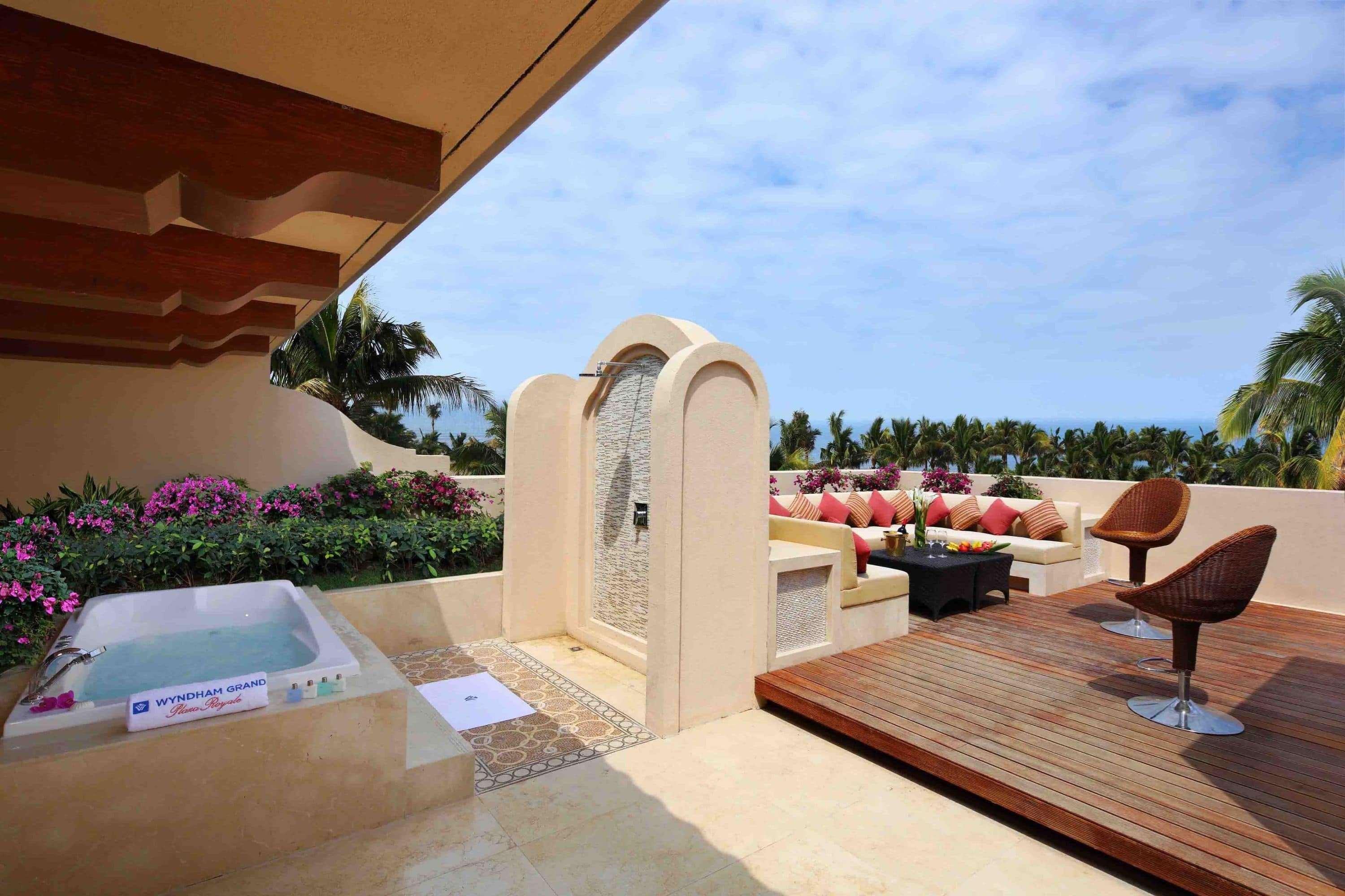 Wyndham Grand Plaza Royale Hainan Longmu Bay Ledong Екстериор снимка