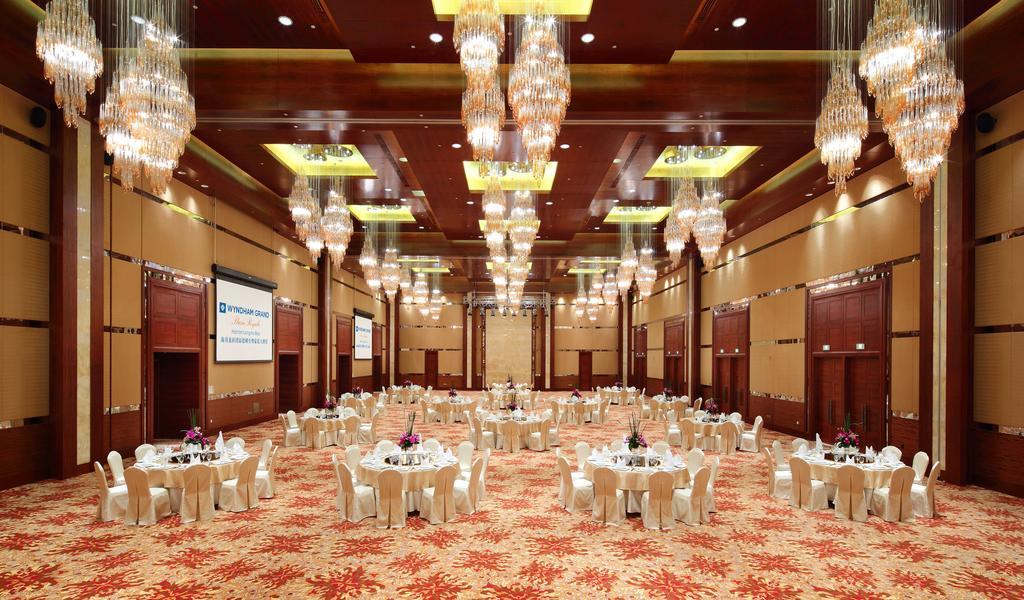 Wyndham Grand Plaza Royale Hainan Longmu Bay Ledong Екстериор снимка